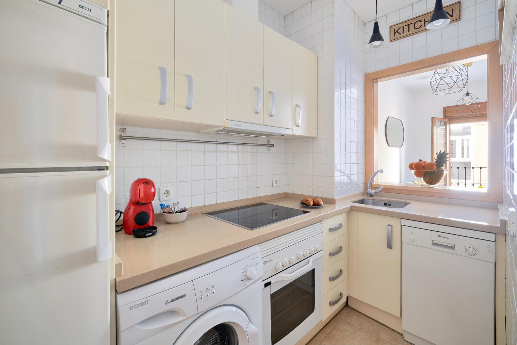 Apartamento En El Centro, Tranquilo Y Luminoso Малага Екстериор снимка